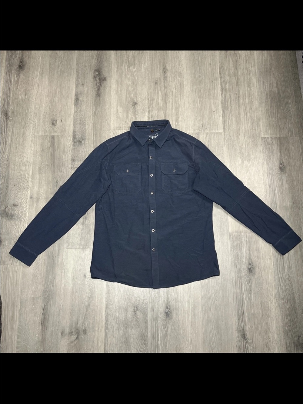 Men's Navy Long-Sleeve Button-Up Shirt